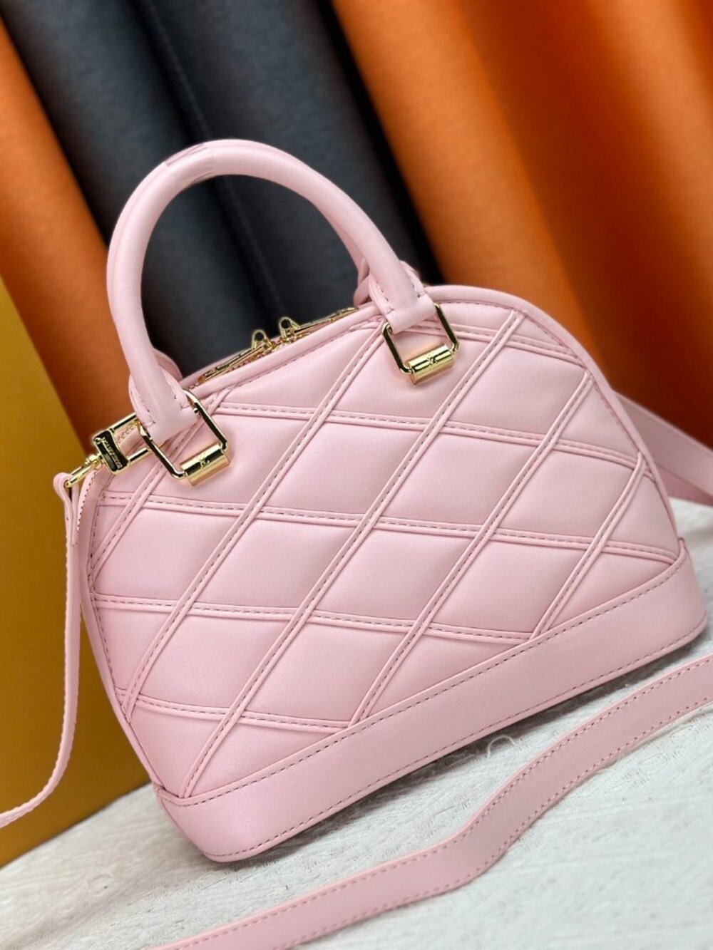 NWT - Louis Vuitton Authentic Bags - Picture 4 of 9